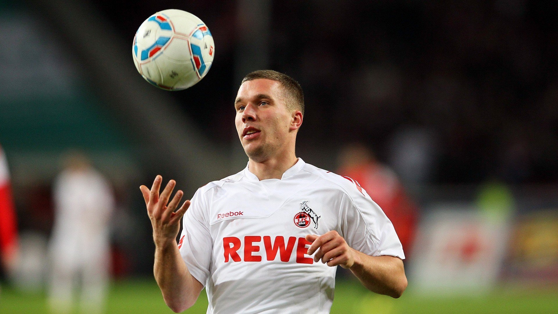 巴西男足在预选赛中仅获3分，排名第三，巴西男足最近热身赛